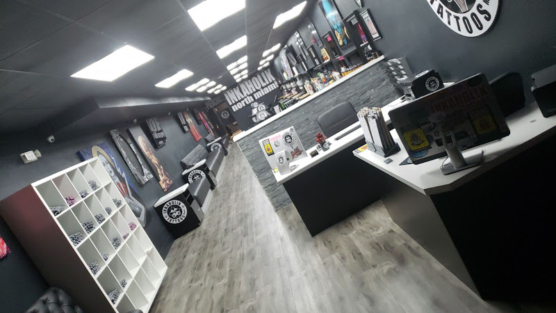 Inkaholik Tattoos & Piercing